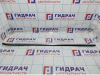 Накладка стекла переднего правого Citroen C4 II 9677082480.