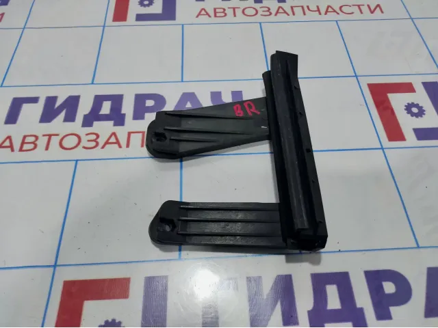 Направляющая стекла двери задней правой передняя Citroen C4 II 9303X7.