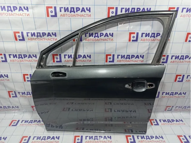 Дверь передняя левая Citroen C4 II 9802634880. Скол, дефект ЛКП.