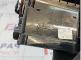 Дефлектор воздушный центральный Citroen C4 II 8247EC. Дефект.