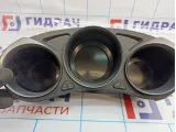 Панель приборов Citroen C4 II 9676963180. Дефект.