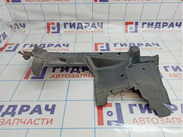 Воздуховод радиатора правый Citroen C4 II 9801920680.