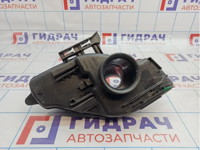 Резонатор воздушного фильтра Citroen C4 II 1436N0. Дефект.