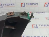 Кронштейн заднего бампера левый Citroen C4 II 9801933980. Дефект.