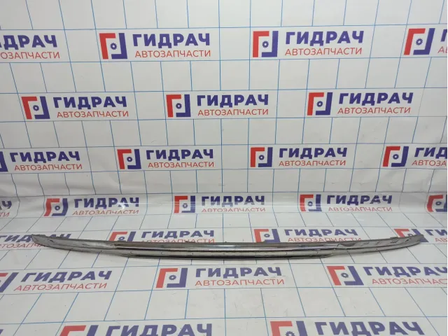 Накладка заднего бампера Citroen C4 II 98018998DX. Сломаны крепления.