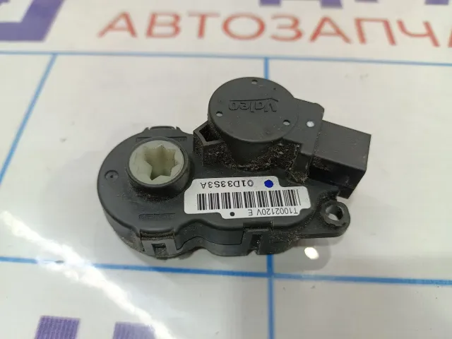 Моторчик заслонки отопителя Citroen C4 II 6479E7.