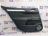 Обшивка двери задней левой Citroen C 4 98010824VV. Царапины.