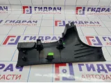 Обшивка порога задняя левая Citroen C 4 98002022ZD. Царапины.