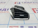 Дефлектор воздушный в торпедо правый Citroen C 4 96766069ZD.