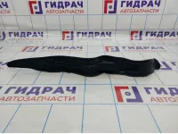 Пыльник крыла передний правый Citroen C 4 9687401180. Дефект.