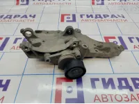 Кронштейн генератора Citroen C 4 5706P2.