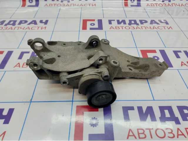 Кронштейн генератора Citroen C 4 5706P2.