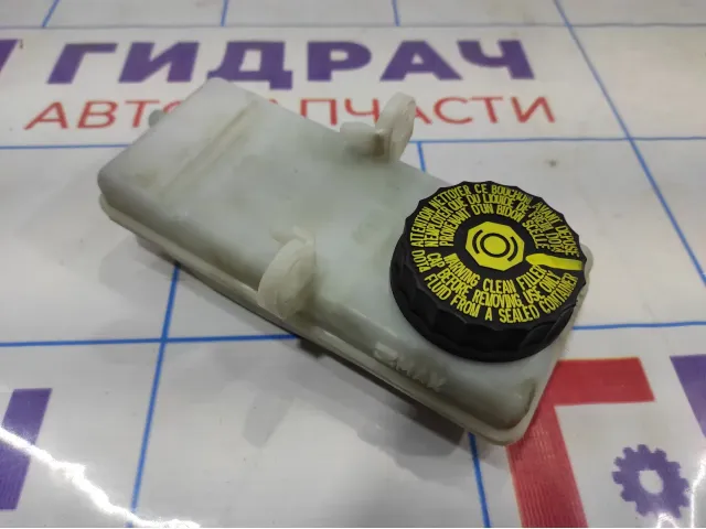 Бачок главного тормозного цилиндра Citroen C 4 463588.