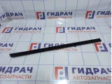 Уплотнитель стекла двери передней правой Citroen C 4 .