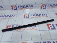 Уплотнитель стекла двери задней правой Citroen C 4 .