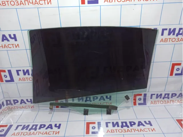 Стекло двери задней правой Citroen C 4 9801592380. Седан.