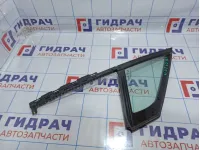 Стекло двери передней правой (форточка) Citroen C 4 9202Q5. Седан.