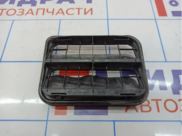 Решетка вентиляционная Citroen C 4 9675506980.