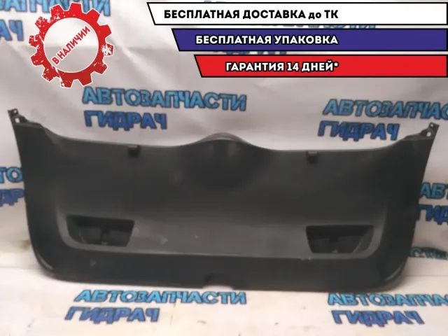 Обшивка двери багажника Citroen C4 II 9687486577 Хорошее состояние
