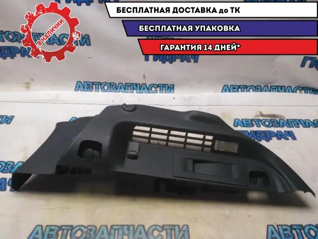 Накладка на стойку внутренняя правая Citroen C4 II 9687476877 Хорошее состояние