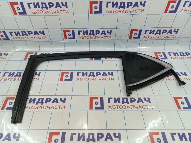 Стекло двери задней левой форточка Citroen C4 II 9677082780