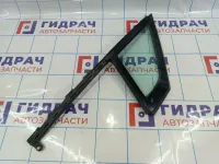 Стекло двери передней правой форточка Citroen C4 II 9676996080