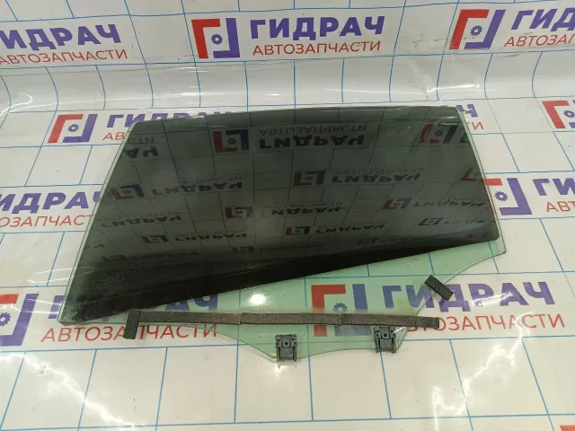 Стекло двери задней левой Citroen C4 II 9801592580