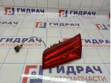 Фонарь задний внутренний правый Citroen C4 II 9801857380
