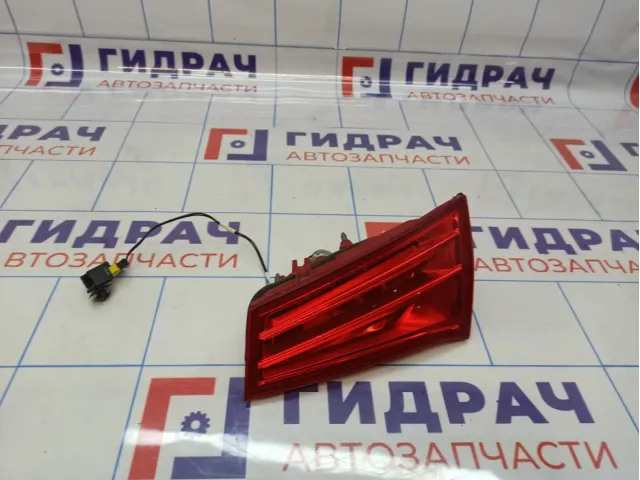 Фонарь задний внутренний правый Citroen C4 II 9801857380