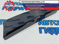 Накладка стойки центральной правой (наружняя) Citroen C4 B7 9687372177. Дефект.