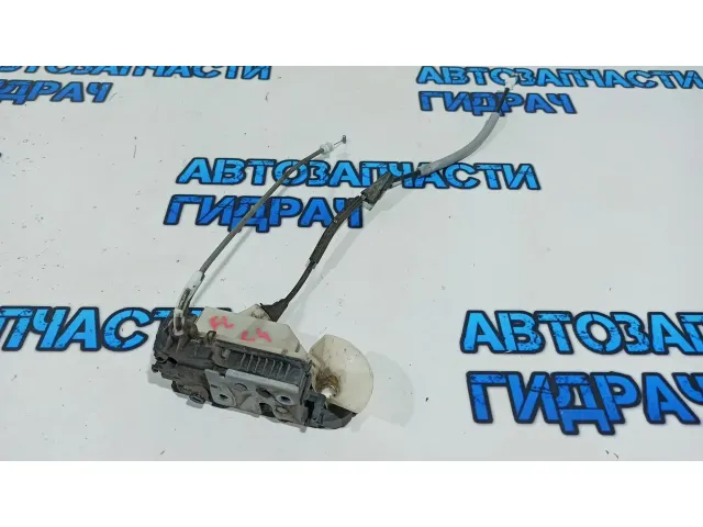 Замок двери передней левой Citroen C4 B7 9135HQ.