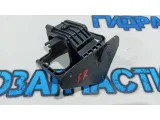 Кронштейн внутренней ручки передний правый Citroen C4 B7 9687318580. 9346ZV.