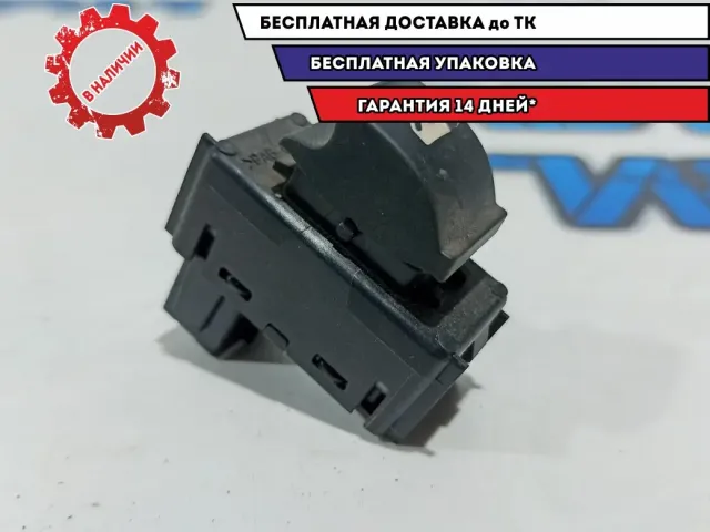 Кнопка стеклоподъемника Citroen C4 B7 6490JY.