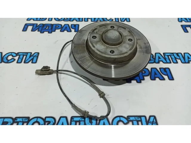 Цапфа задняя правая Citroen C4 B7 517656. В сборе.