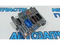Блок предохранителей Citroen C4 B7 9677987180. Дефект.
