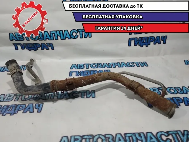 Горловина топливного бака Honda Civic 4D 17660SNAG01.