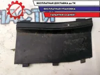 Заглушка решетки стеклоочистителей Toyota Corolla E15 5578312250 Отличное состояние