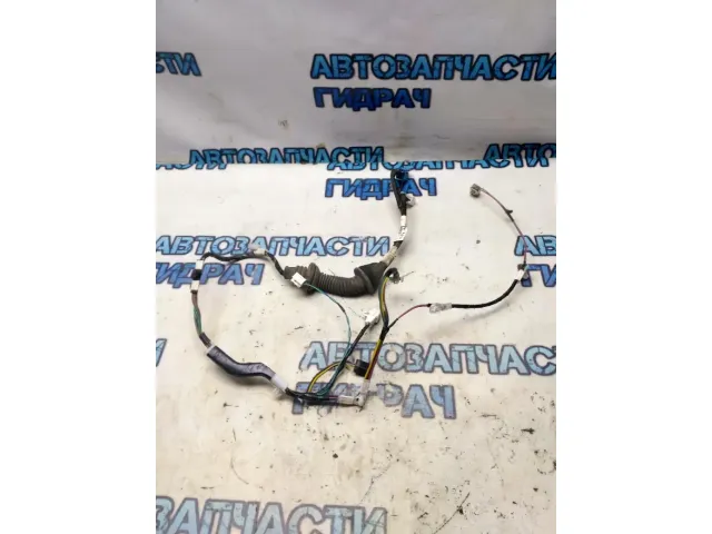Проводка (коса) двери передней правой Toyota Corolla E15 82151 Отличное состояние