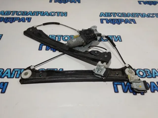 Стеклоподъемник передний левый Chevrolet Cruze 95226745.