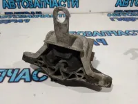 Опора КПП левая Chevrolet Cruze 13248551.