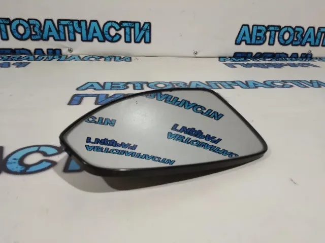 Стекло зеркала левого Chevrolet Cruze 96893022.