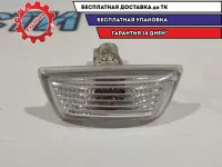 Повторитель на крыло левый белый Chevrolet Cruze 95931770.