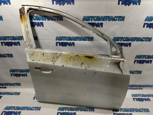 Дверь передняя правая Chevrolet Cruze 95987758. Под покраску.