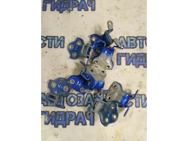 Петля двери шт Daewoo Gentra