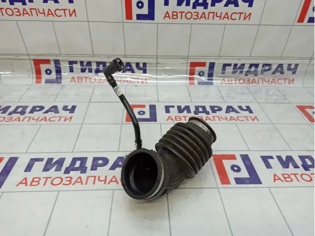 Патрубок воздушного фильтра Daewoo Gentra II 95071286