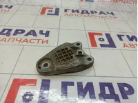 Кронштейн опоры двигателя правой Daewoo Gentra II 95076630
