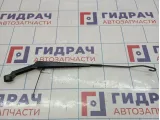 Поводок стеклоочистителя передний правый Daewoo Gentra II 95211019