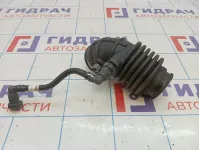 Патрубок воздушного фильтра Daewoo Gentra II 95071286