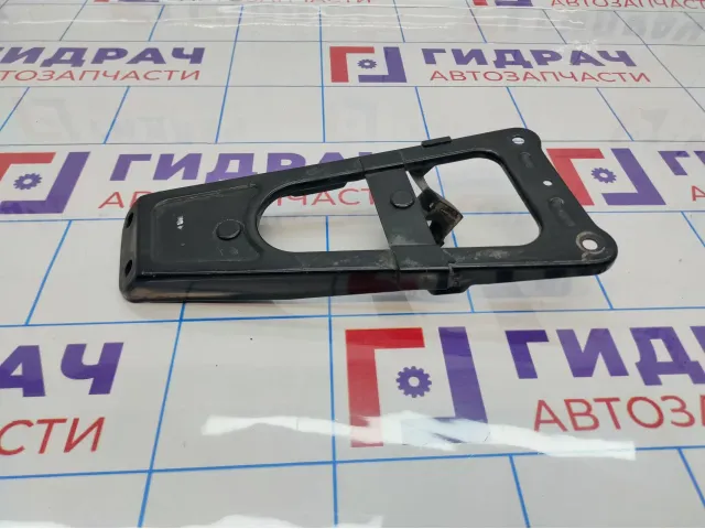 Кронштейн впускного коллектора Daewoo Nexia (N150) .