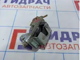 Замок двери задней левой Daewoo Nexia (N150) . Коррозия.